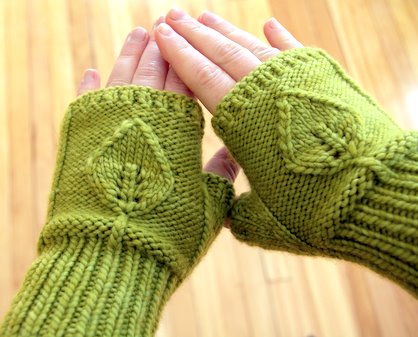 Leafy Mitts