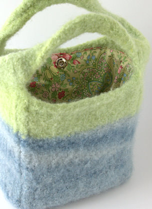 Marsupial Tote made from Nature Wool and lined with Amy Butler Charm